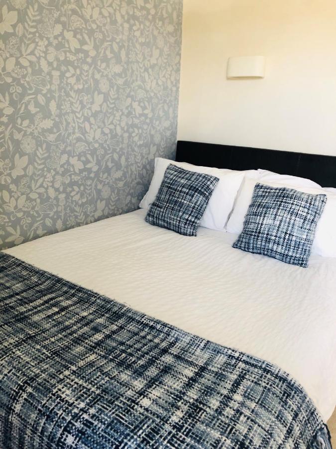The Aberdeen Arms Hotel Tarves Eksteriør billede